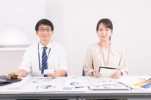 公務員限定の結婚相談所で、理想のパートナーを見つける方法を紹介します。
