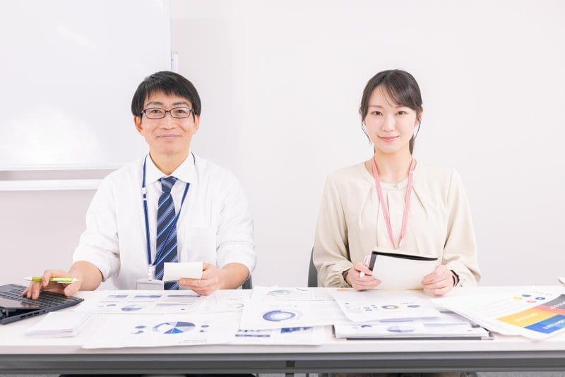 公務員限定の結婚相談所で、理想のパートナーを見つける方法を紹介します。