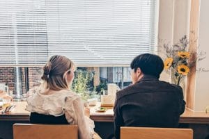 20代後半男性のための結婚相談所の活用法を解説。理想の伴侶を見つける第一歩を踏み出そう！